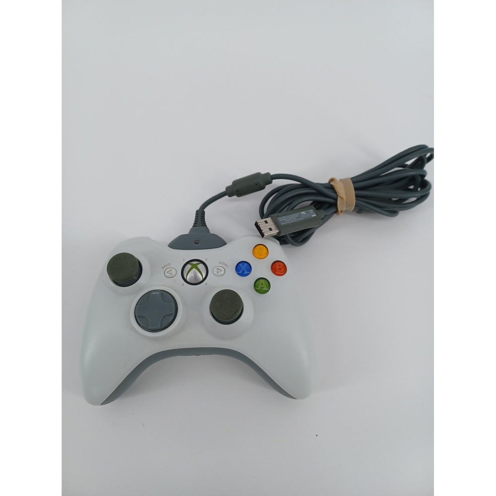 Microsoft B4F-00014 Xbox 360 Wireless Controller - White Lot Of 2